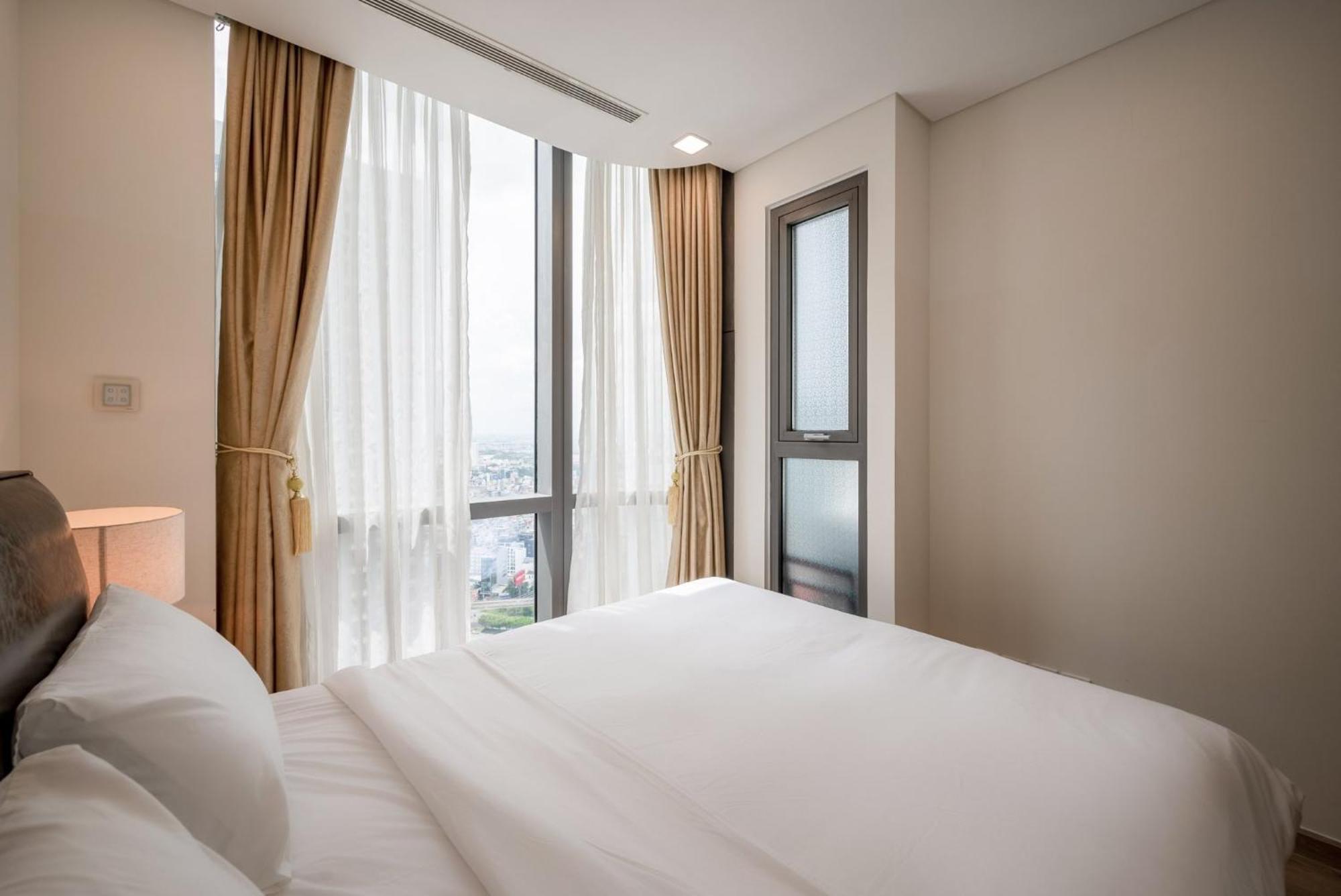 Vinhome Central Park Apartment Хошимин Экстерьер фото