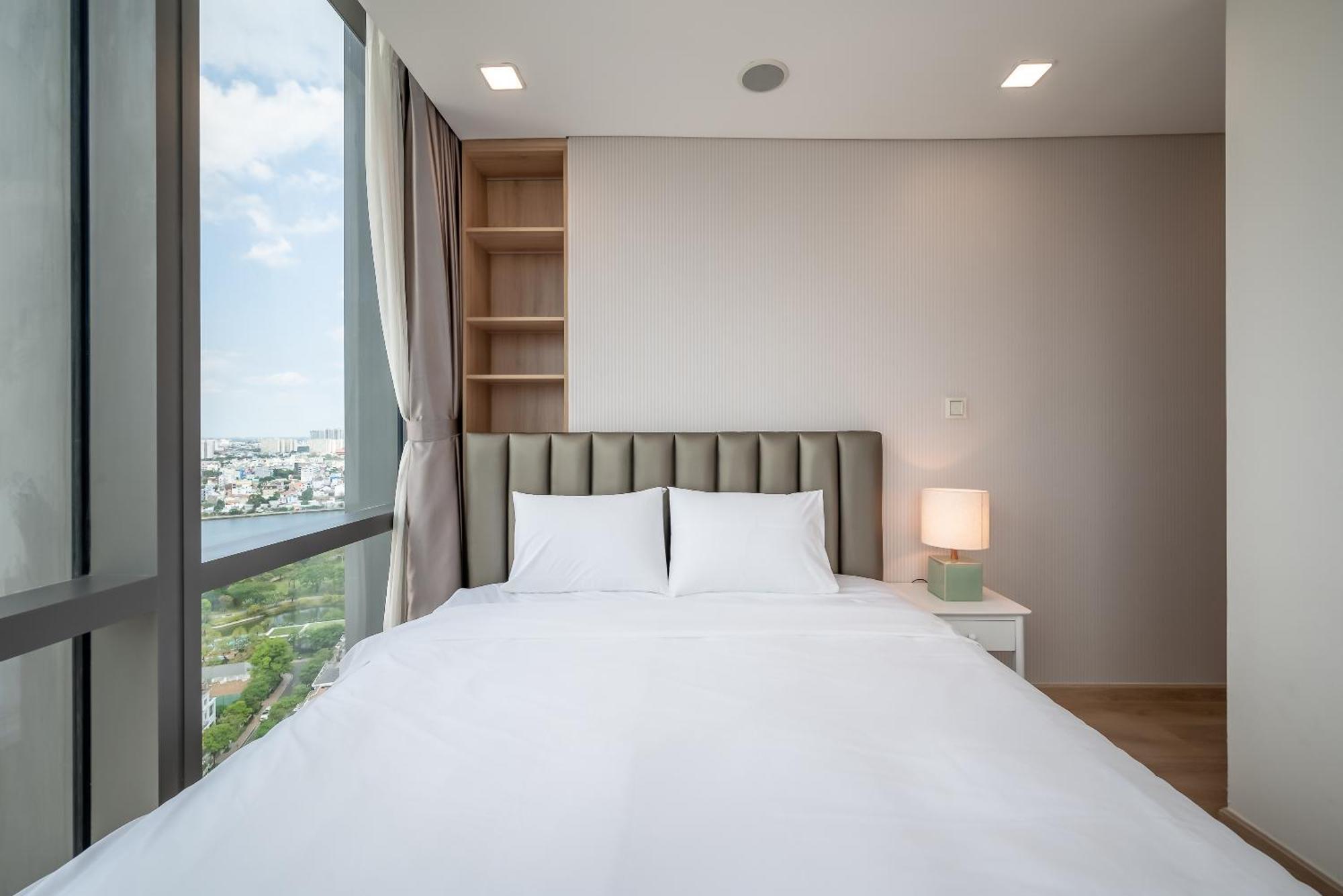 Vinhome Central Park Apartment Хошимин Экстерьер фото