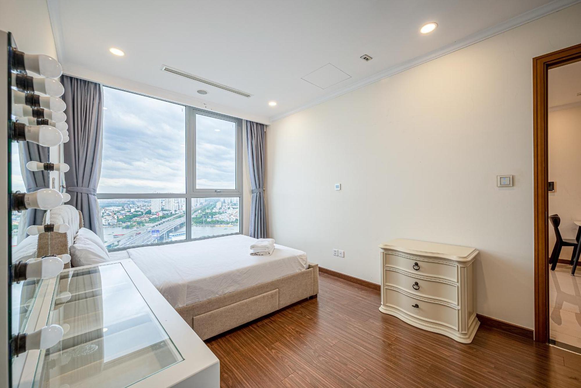 Vinhome Central Park Apartment Хошимин Экстерьер фото